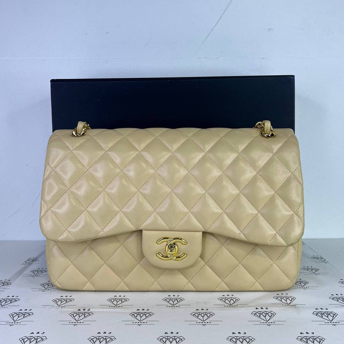[PRE LOVED] Chanel Jumbo Classic Double Flap in Beige Clair Lambskin Leather GHW (Series 20)