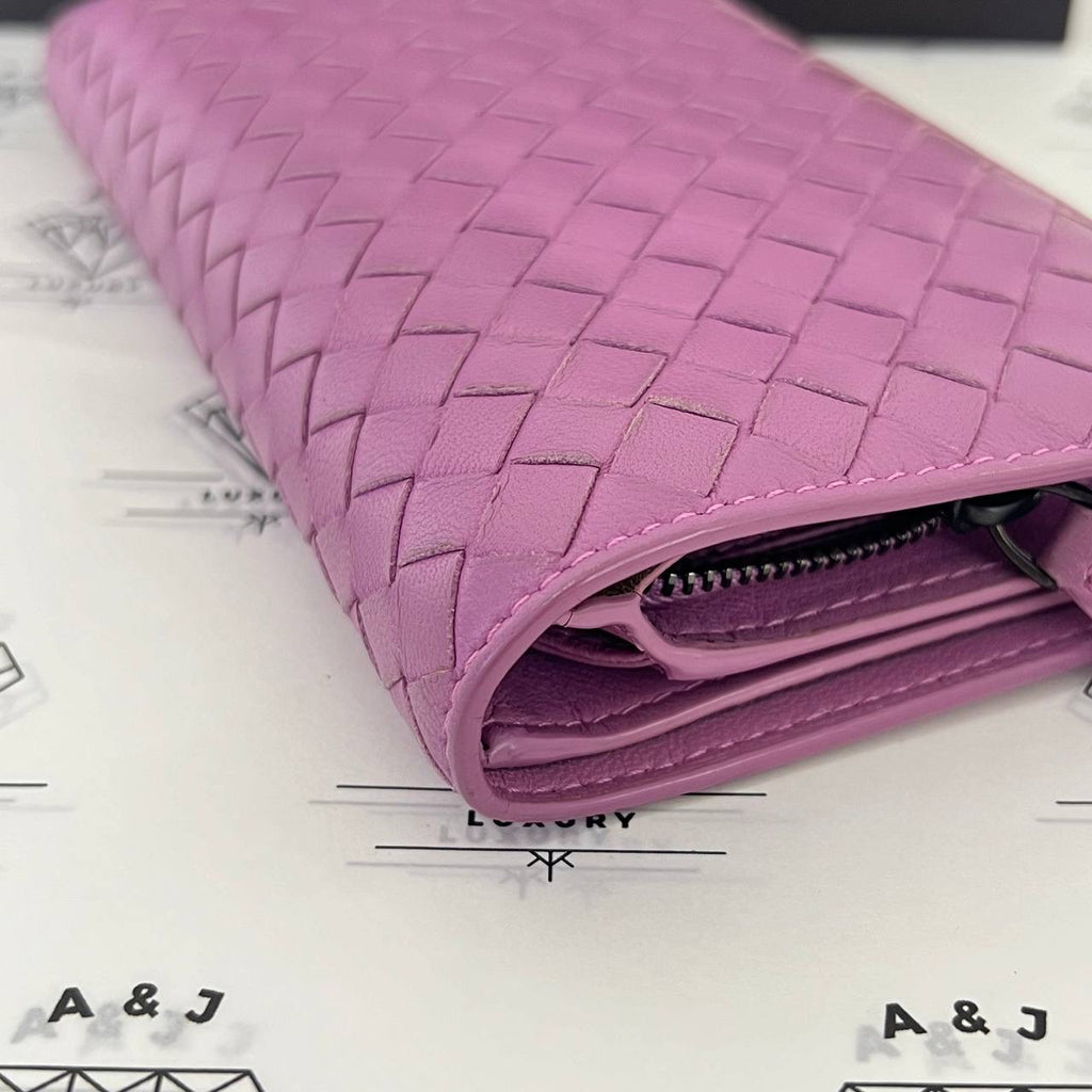 [PRE LOVED] Bottega Veneta Intrecciato Continental Wallet in Lilac