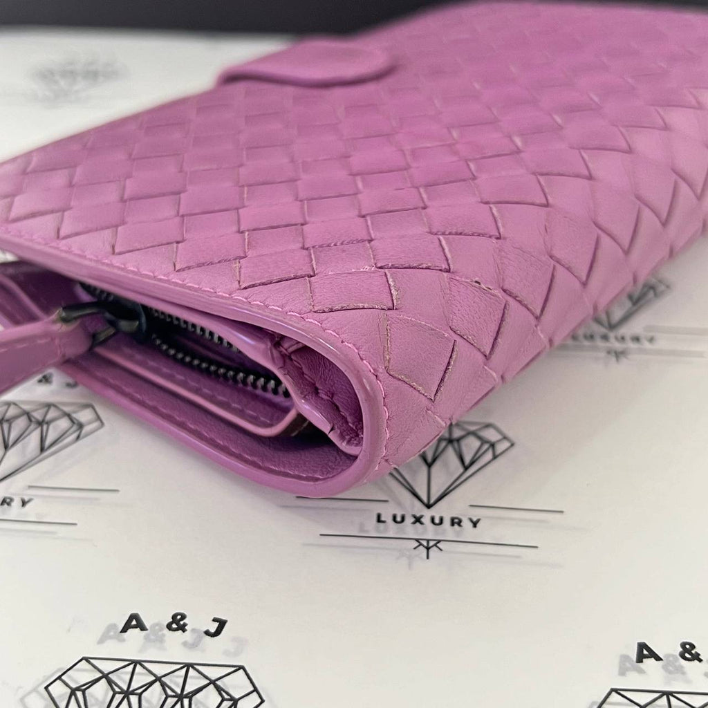 [PRE LOVED] Bottega Veneta Intrecciato Continental Wallet in Lilac