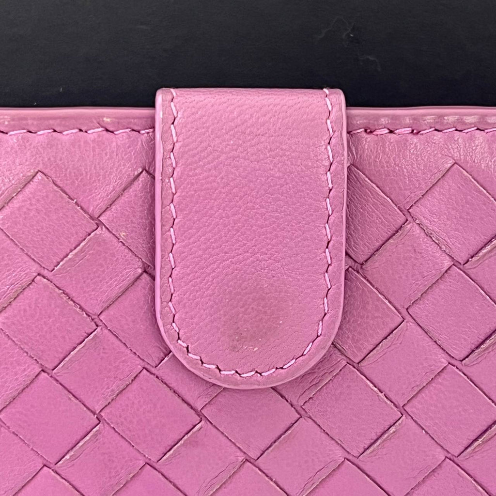 [PRE LOVED] Bottega Veneta Intrecciato Continental Wallet in Lilac