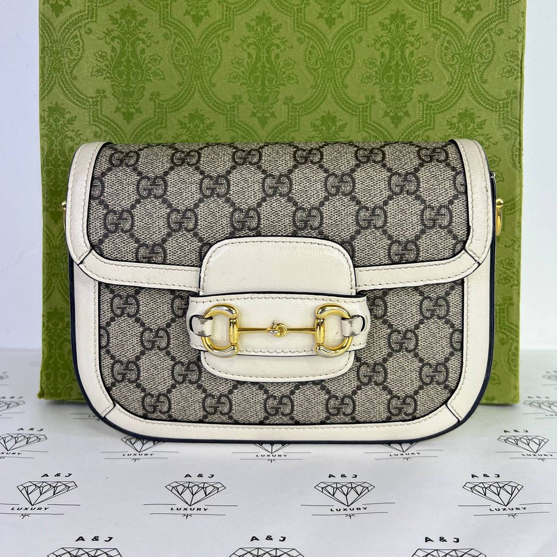 [PRE LOVED] Gucci Mini Horsebit 1955 in White GHW