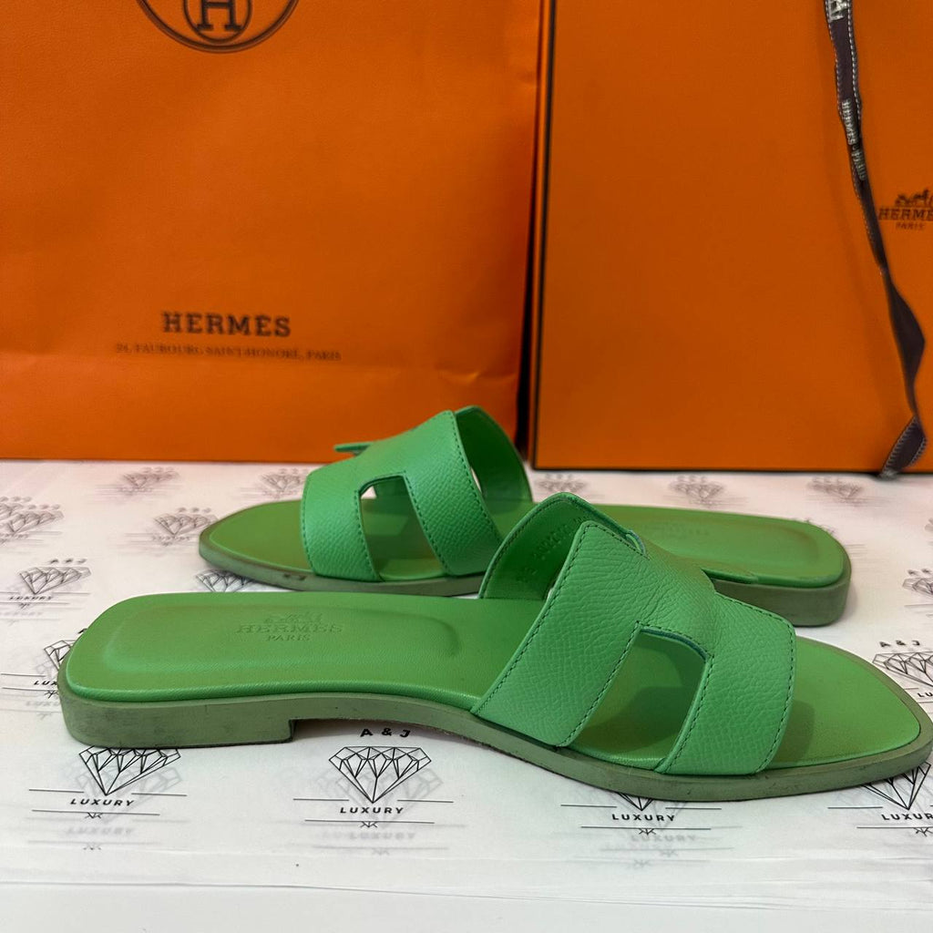[PRE LOVED] Hermes Oran Sandals in Green Size 35.5EU