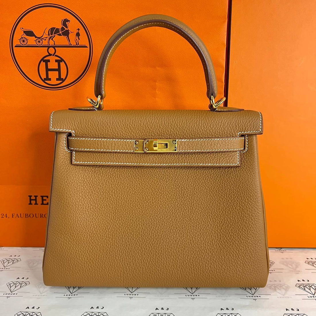 [PRE LOVED] Hermes Kelly 25 in Gold Togo Leather GHW (Stamp W - 2024)