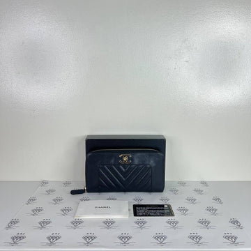 [PRE LOVED] Chanel Mademoiselle Long Zip Wallet in Black Calfskin Leather GHW (Series 24)