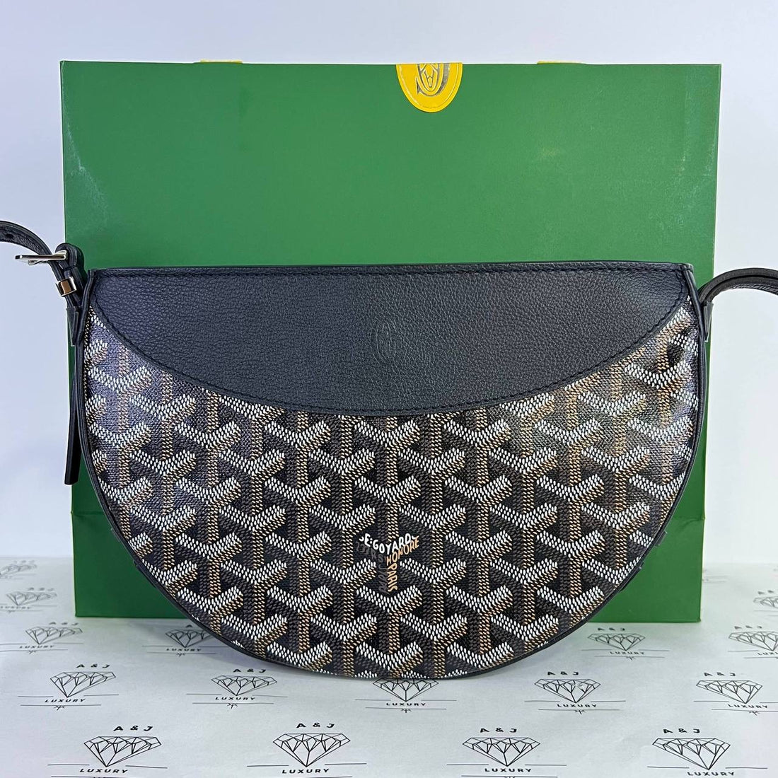 [PRE LOVED] Goyard Hirondelle in Black (2024)