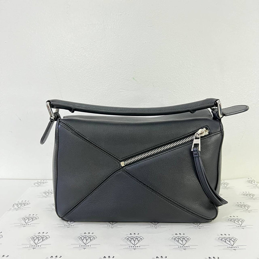 [PRE LOVED] Loewe Small Puzzle in Black Calfskin Leather SHW