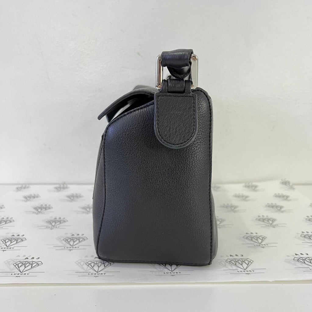 [PRE LOVED] Loewe Small Puzzle in Black Calfskin Leather SHW