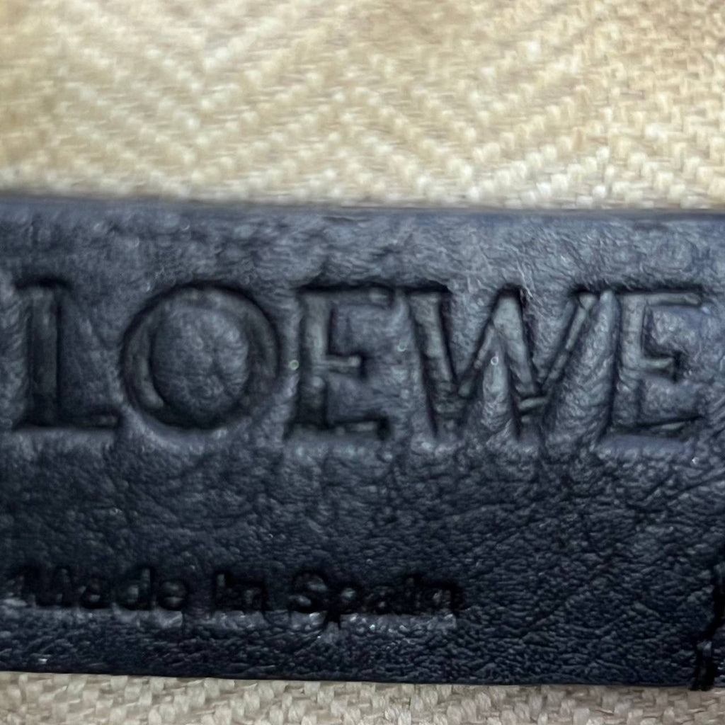 [PRE LOVED] Loewe Small Puzzle in Black Calfskin Leather SHW