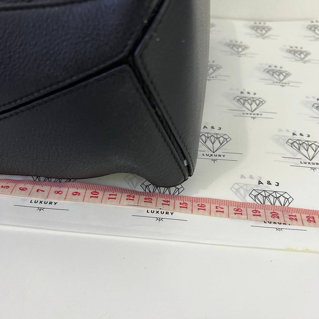 [PRE LOVED] Loewe Small Puzzle in Black Calfskin Leather SHW