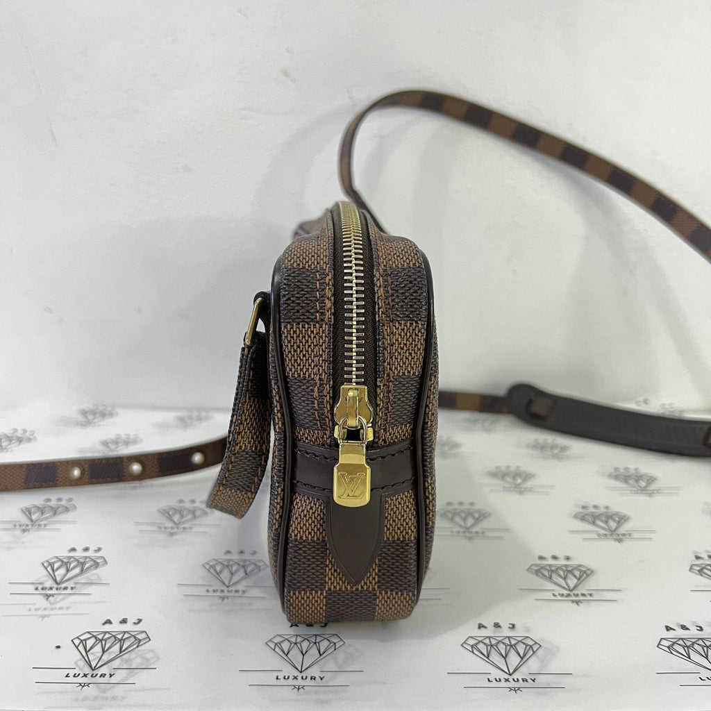 [PRE LOVED] Louis Vuitton Marly Bandouliere in Damier Ebene Canvass (DU0084)