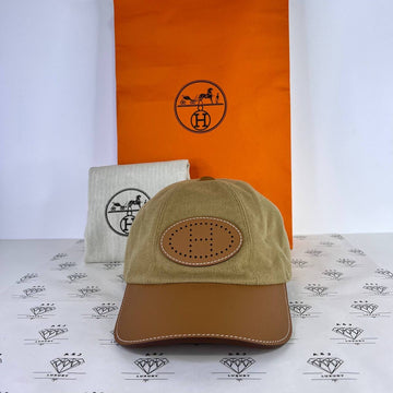 [BRAND NEW] Hermes Sevres Evelyne Cap in Gold Size 58
