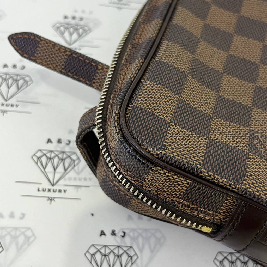 [PRE LOVED] Louis Vuitton Marly Bandouliere in Damier Ebene Canvass (DU0084)