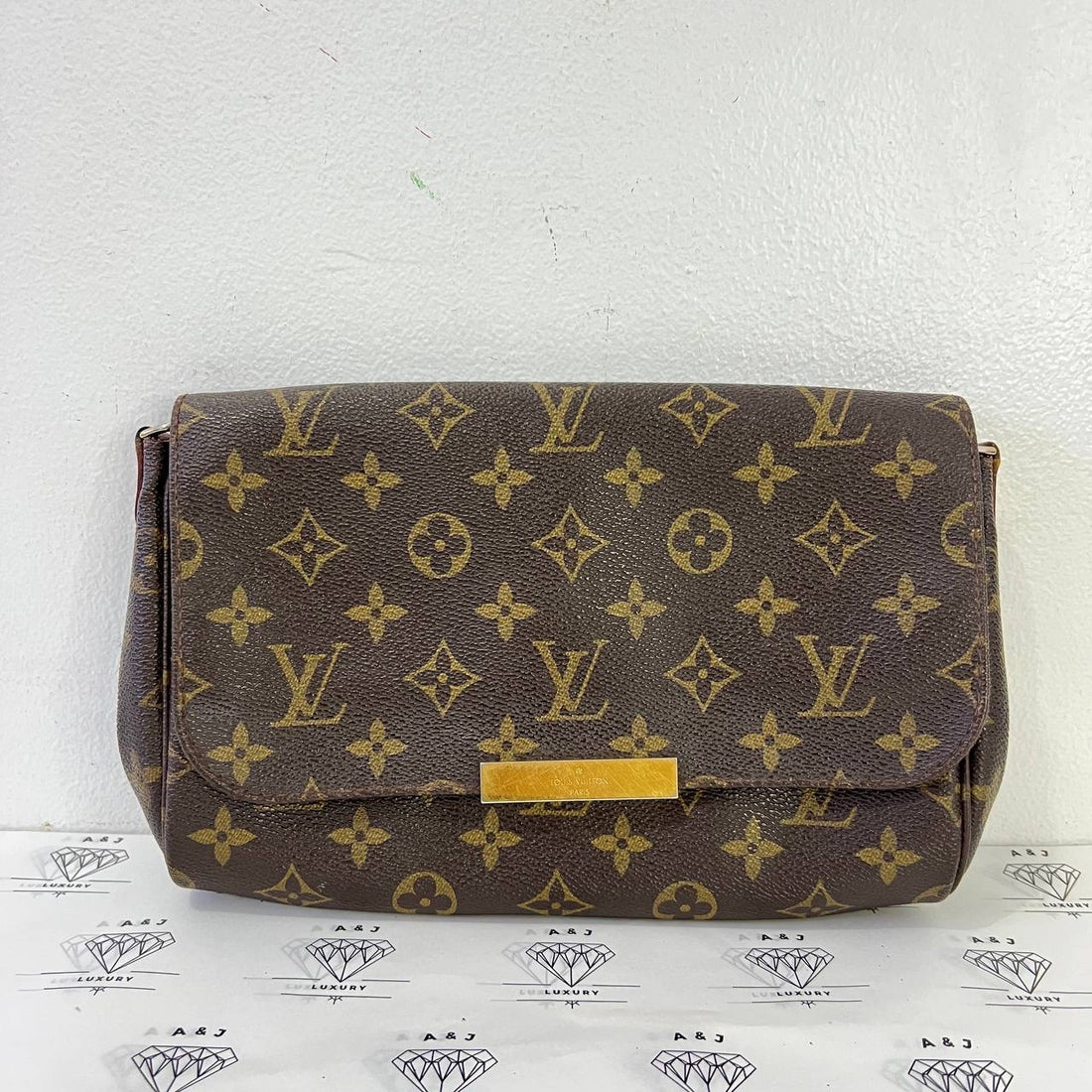 [PRE LOVED] Louis Vuitton Favorite MM in Monogram Canvass (DU2165)