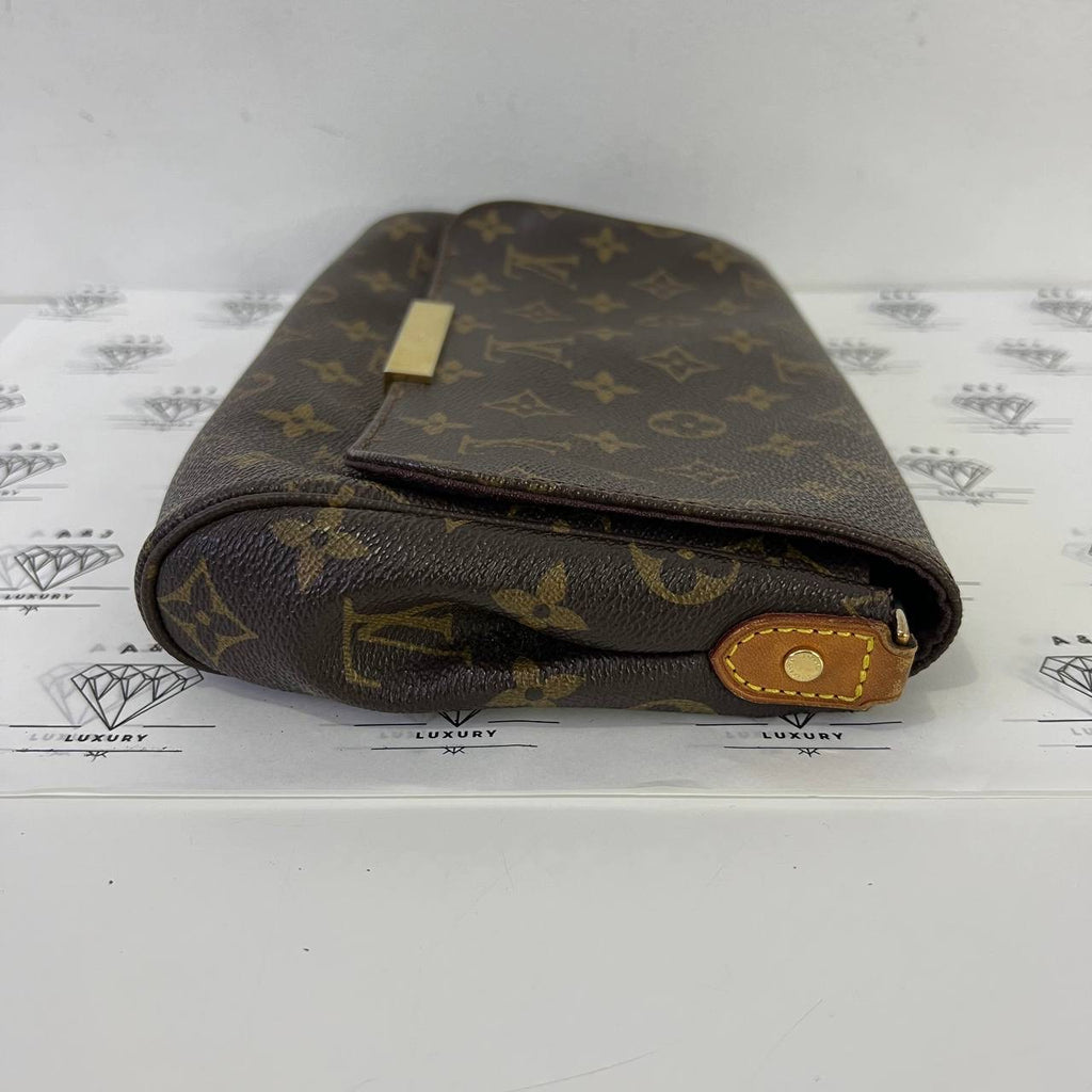 [PRE LOVED] Louis Vuitton Favorite MM in Monogram Canvass (DU2165)