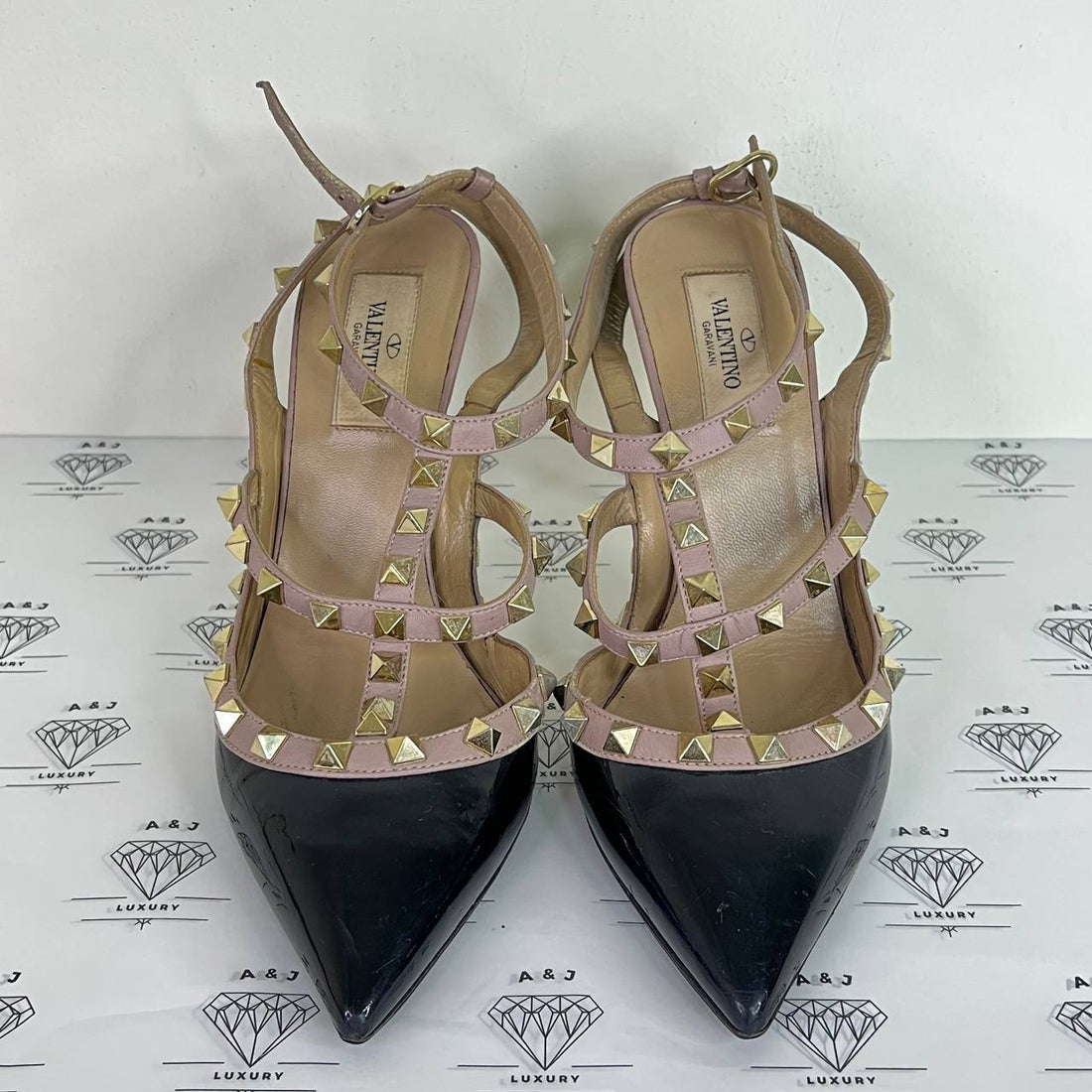 [PRE LOVED] Valentino Rockstud Heels in Size 38EU