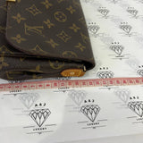 [PRE LOVED] Louis Vuitton Favorite MM in Monogram Canvass (DU2165)