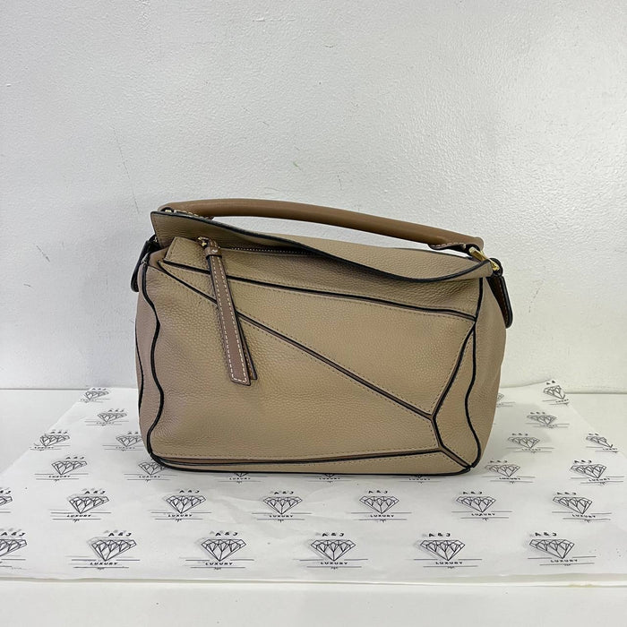 [PRE LOVED] Loewe Small Puzzle in Sand Grained Calfskin Leather GHW