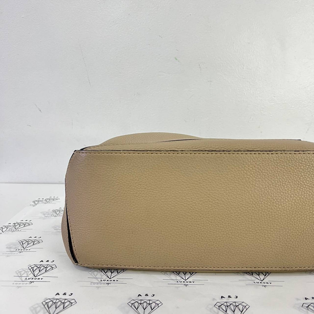 [PRE LOVED] Loewe Small Puzzle in Sand Grained Calfskin Leather GHW