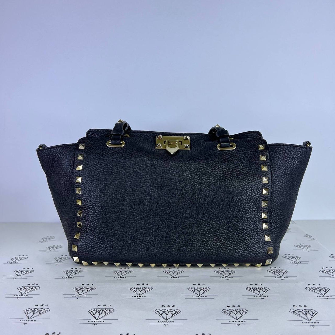 [PRE LOVED] Valentino Rockstud Trapeze Tote in Black GHW