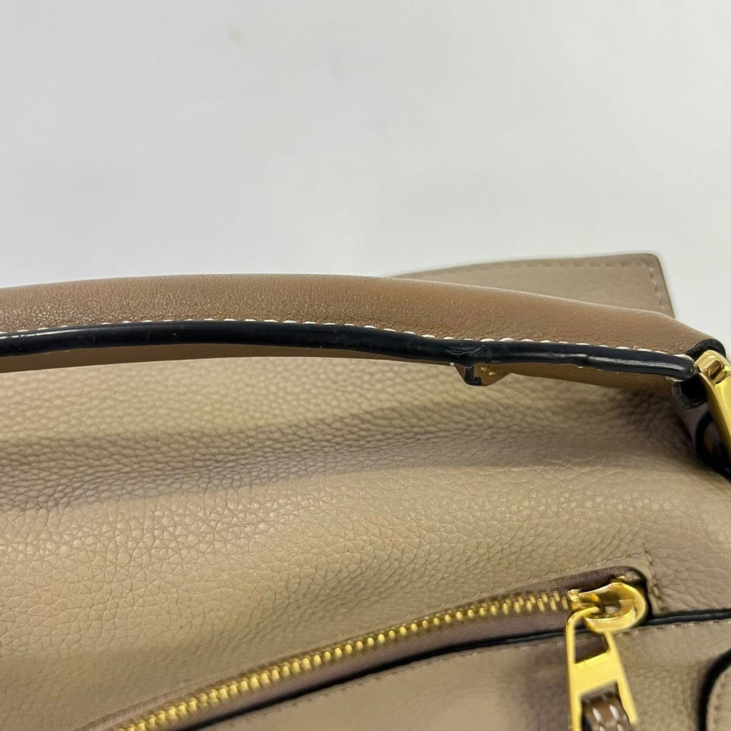 [PRE LOVED] Loewe Small Puzzle in Sand Grained Calfskin Leather GHW