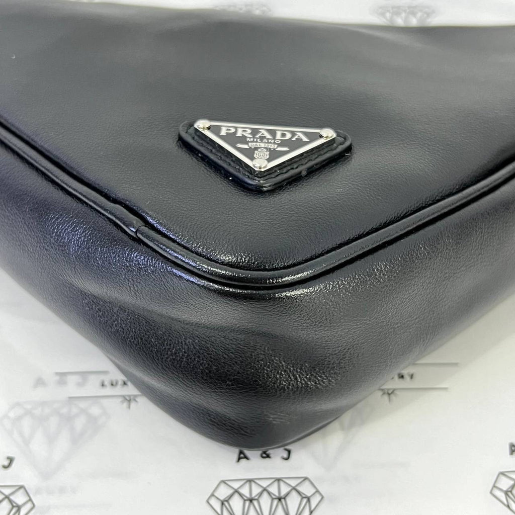 [PRE LOVED] Prada 1NQ043 Triangle Shoulder Bag in Black Grace Lux Leather SHW