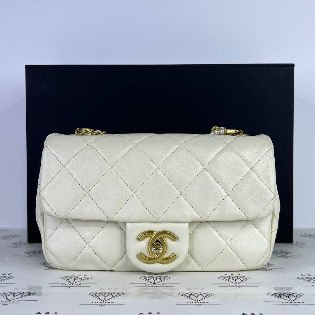 [PRE LOVED] Chanel Mini Flap Bag with Pearl Strap in White Lambskin Leather Aged Gold HW (Series 30)