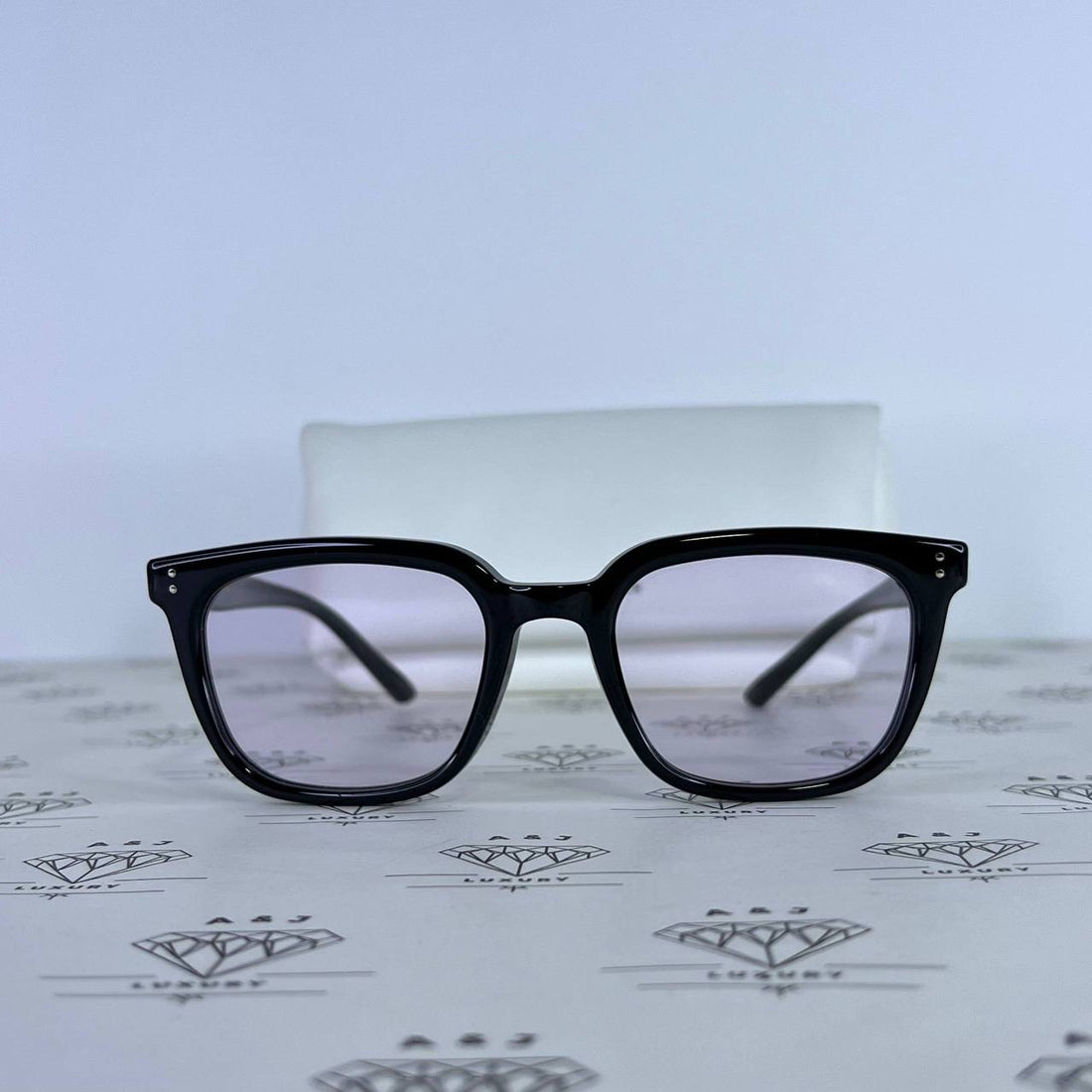 [PRE LOVED] Gentle Monster Days Day 01 (V) in Black/Purple