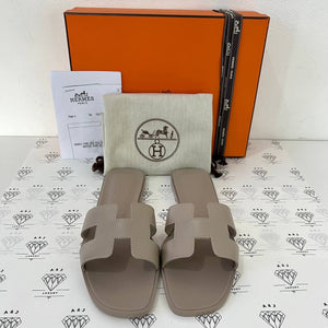 [BRAND NEW] Hermes Oran Sandals in Beige Mastic Size 38EU