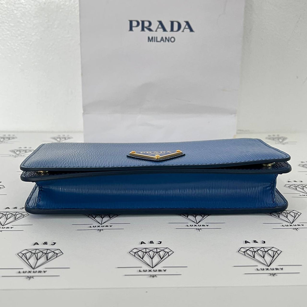 [PRE LOVED] Prada 1BP021 Wallet on Chain in Cobalto Vitello Move Leather GHW