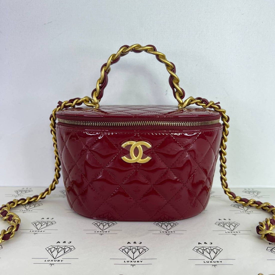[PRE LOVED] Chanel Round Vanity in Red Patent Leather GHW (microchipped)