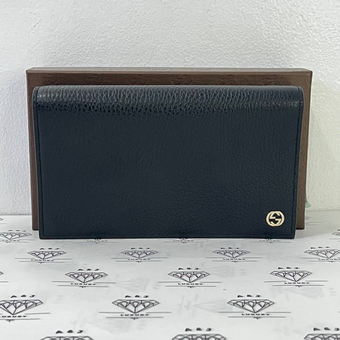 [PRE LOVED] Gucci Interlocking Wallet on Chain Flap in Black GHW