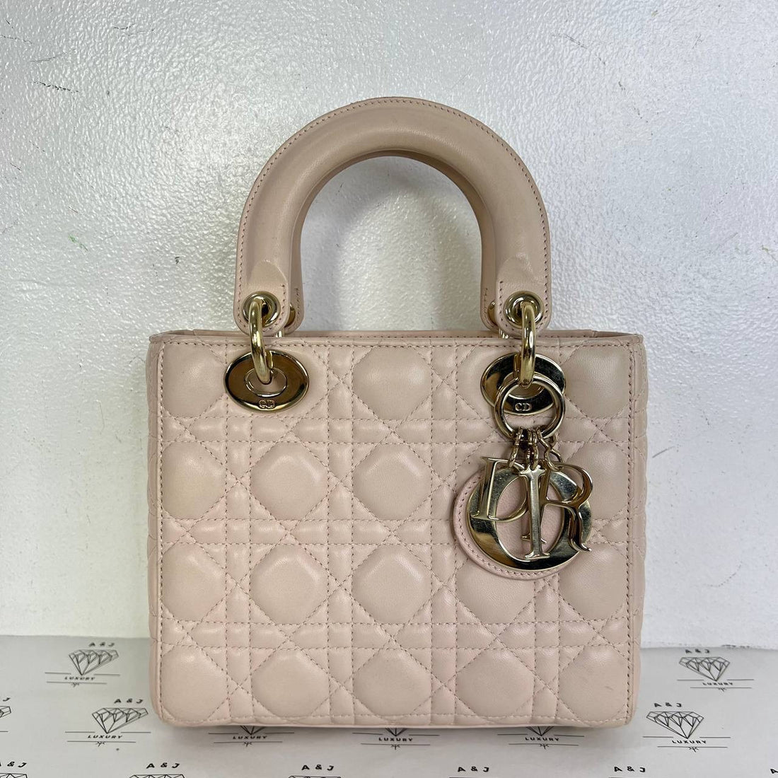 [PRE LOVED] Christian Dior Small Lady D in Light Pink Cannage Lambskin Light Gold HW (2017)