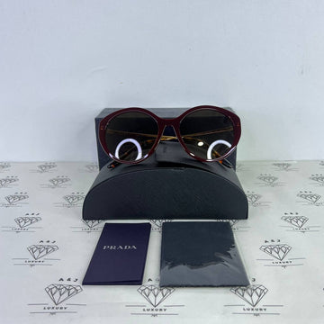[PRE LOVED] Prada SPR-18XF Round Sunglasses in Burgundy