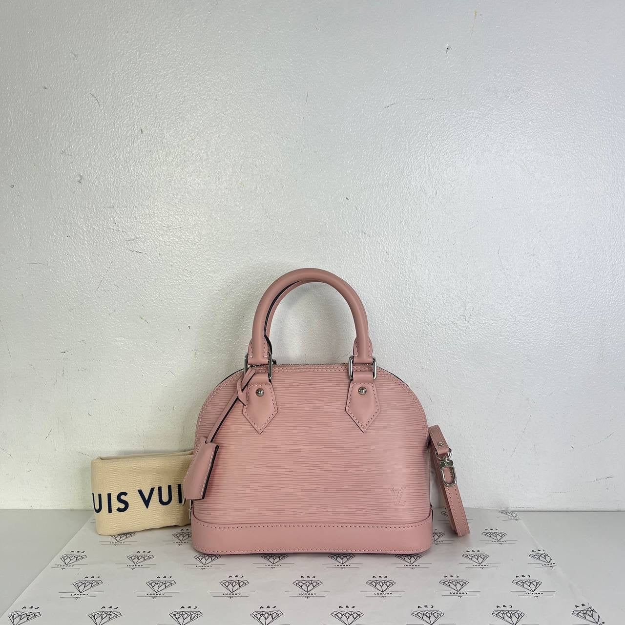 [PRE LOVED] Louis Vuitton Alma BB in Light Pink Epi Leather SHW (SN1177)