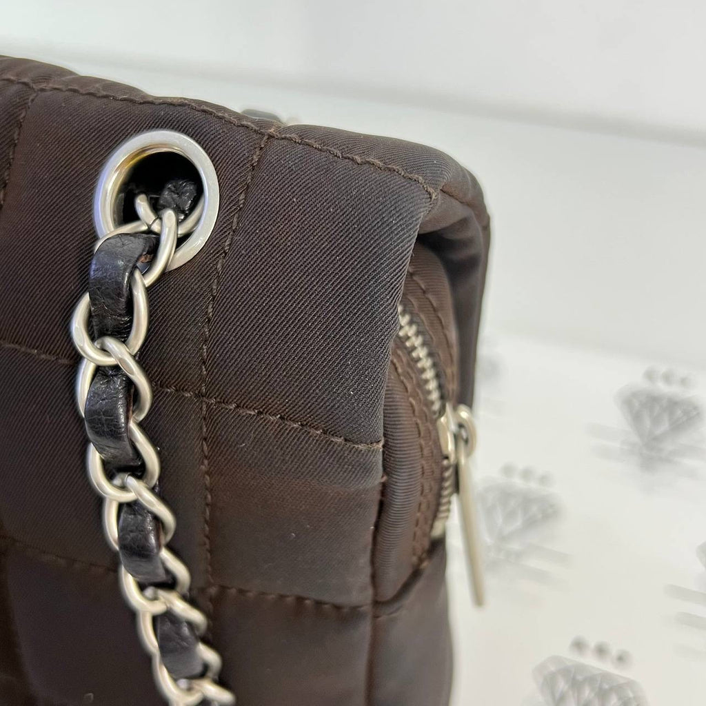 [PRE LOVED] Louis Vuitton Pochette Metis in Reverse Monogram Canvass (DR4198)