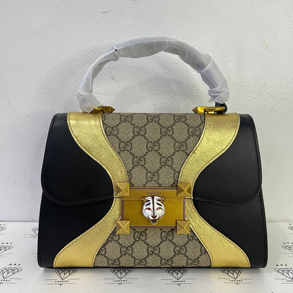 [PRE LOVED] Louis Vuitton Pochette Metis in Reverse Monogram Canvass (DR4198)