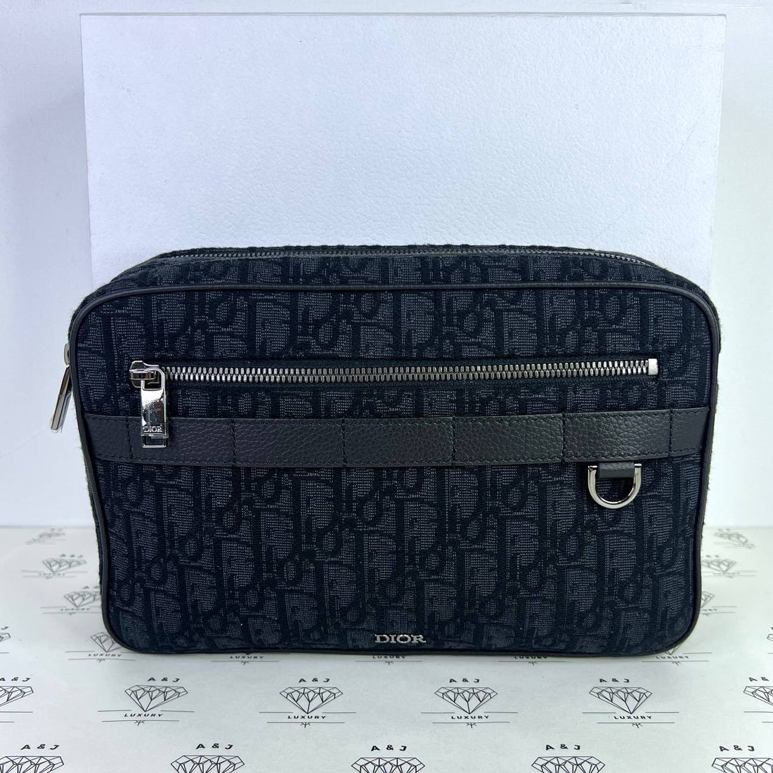 [PRE LOVED] Christian Dior Safari Messenger Bag in Black Oblique Jacquard SHW (2024)