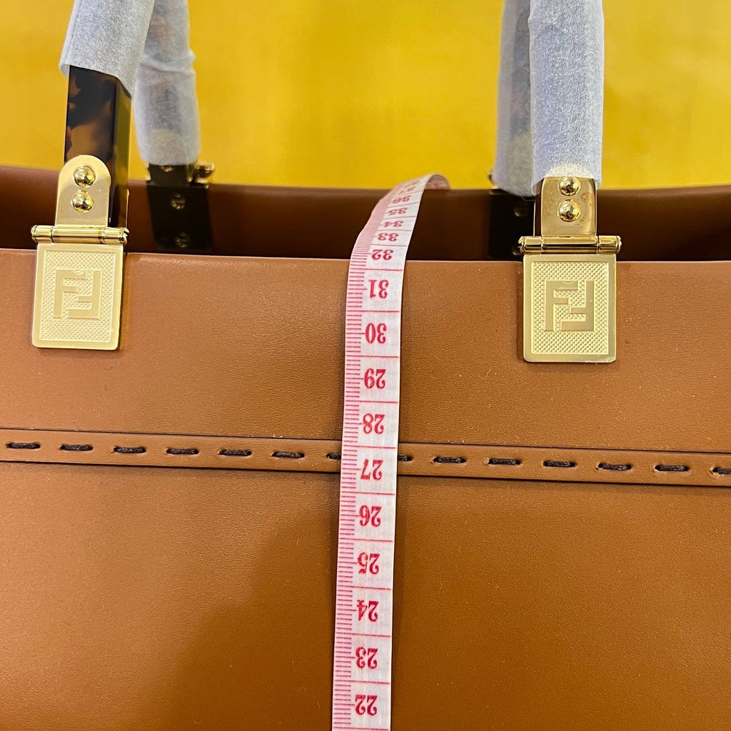 [BRAND NEW] Fendi Sunshine Tote in Brown Calfskin Leather