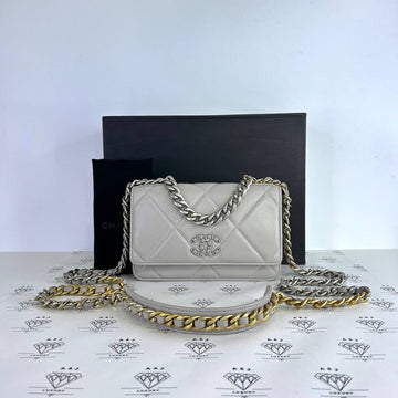 [PRE LOVED] Chanel Seasonal C19 Wallet on Chain in Gray Lambskin Gold / Silver / Ruthenium HW (microchipped)