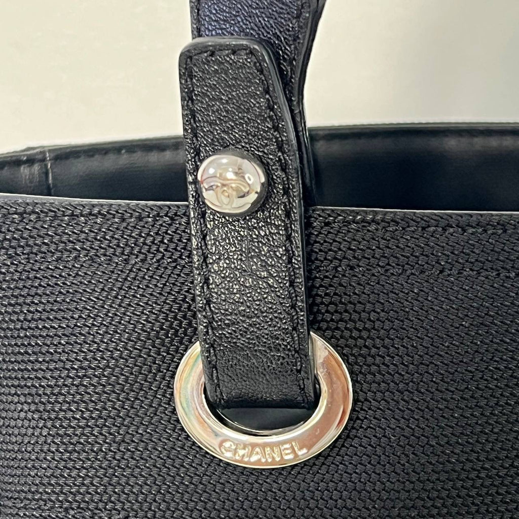 [PRE LOVED] Chanel Biarritz PM in Black Lambskin Leather SHW (Series 12)