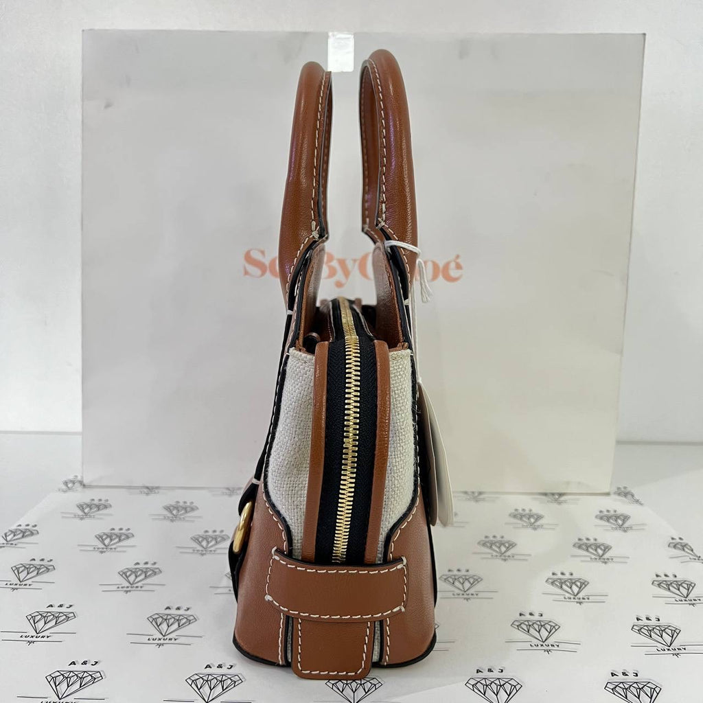 [PRE LOVED] Burberry Lorne Bucket Bag in Small Tan Pebbled Leather