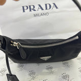 [PRE LOVED] Prada Re-Edition 2005 in Black Nylon SHW