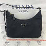 [PRE LOVED] Prada Re-Edition 2005 in Black Nylon SHW