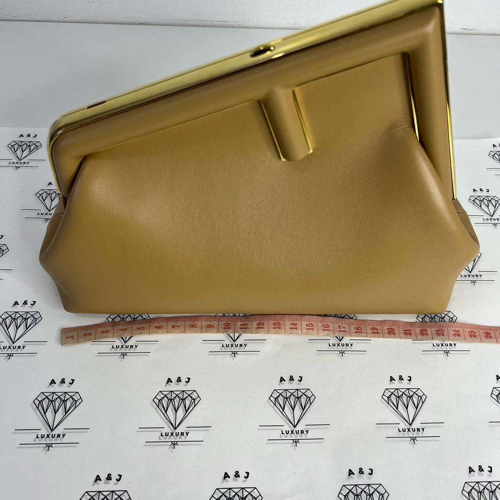 [PRE LOVED] Goyard Castiglione MM in Vert (2023)