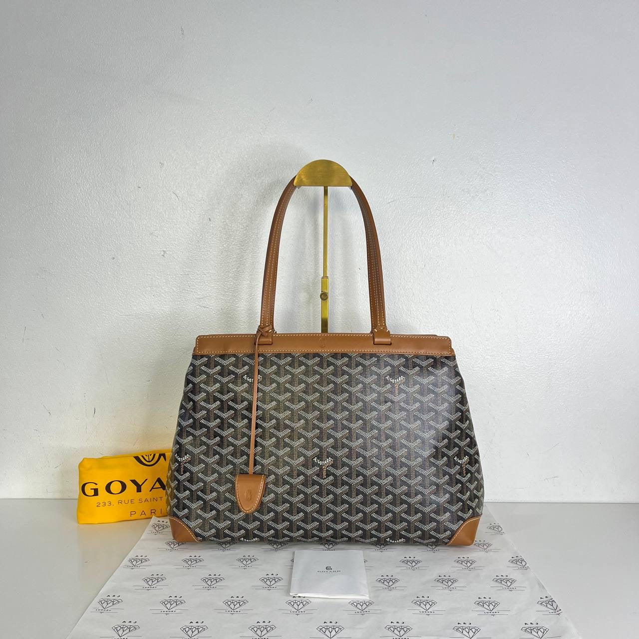 [PRE LOVED] Goyard Bellechasse Biaude PM in Tan (2019)