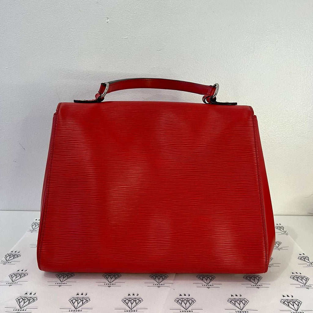 [PRE LOVED] Louis Vuitton Clunny MM in Red Epi Leather SHW (CA1116)