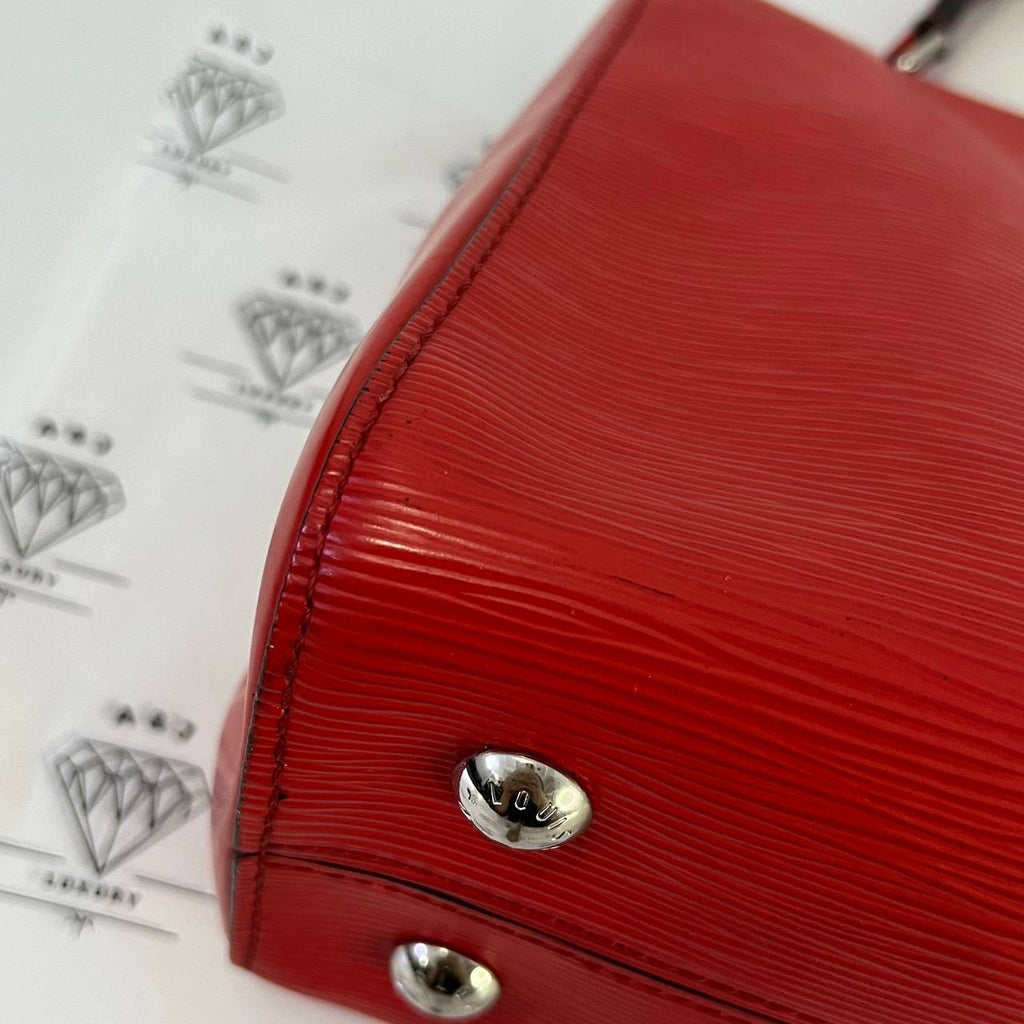 [PRE LOVED] Louis Vuitton Clunny MM in Red Epi Leather SHW (CA1116)