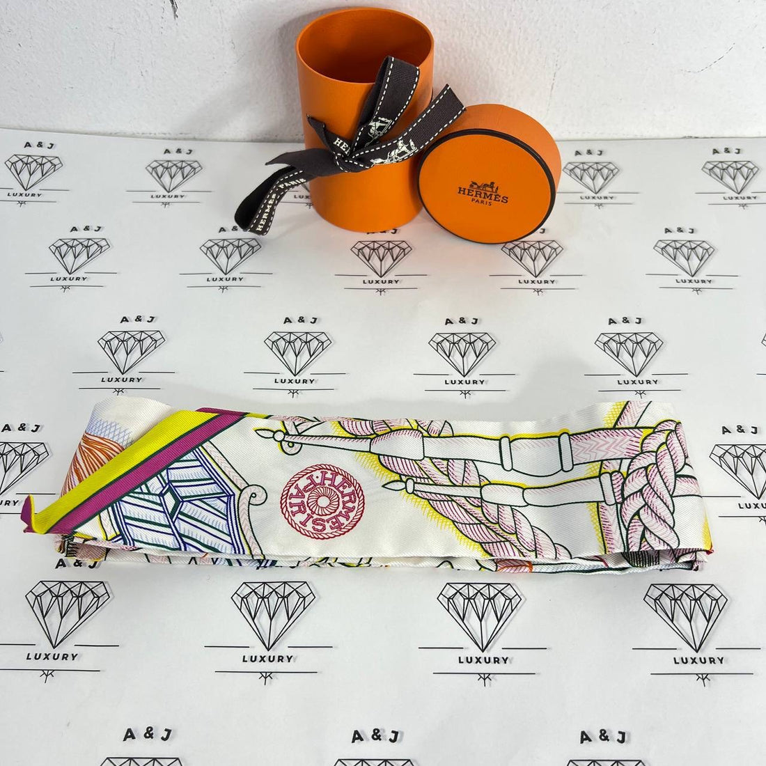 [BRAND NEW] Hermes Twilly