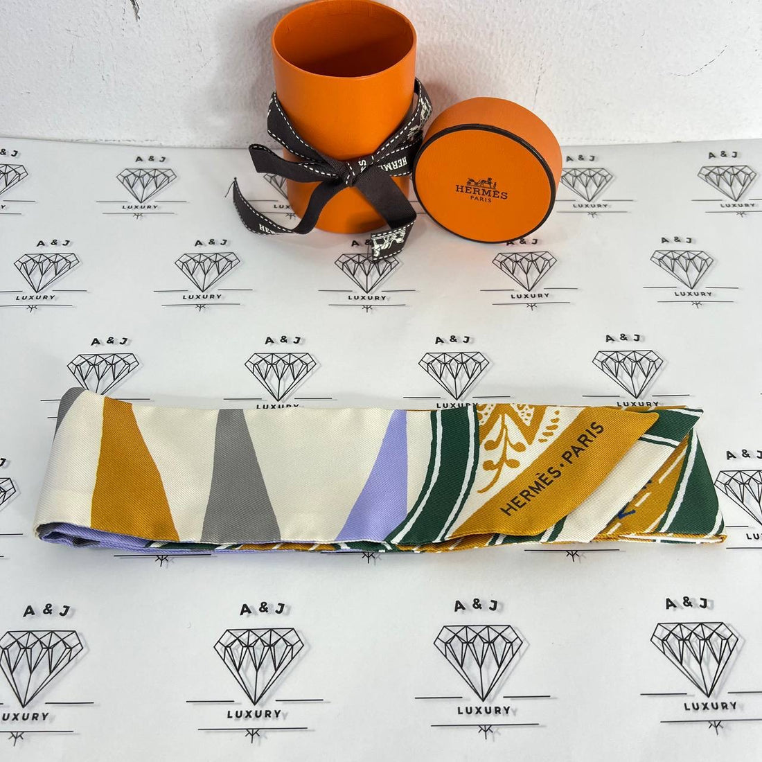 [BRAND NEW] Hermes Twilly
