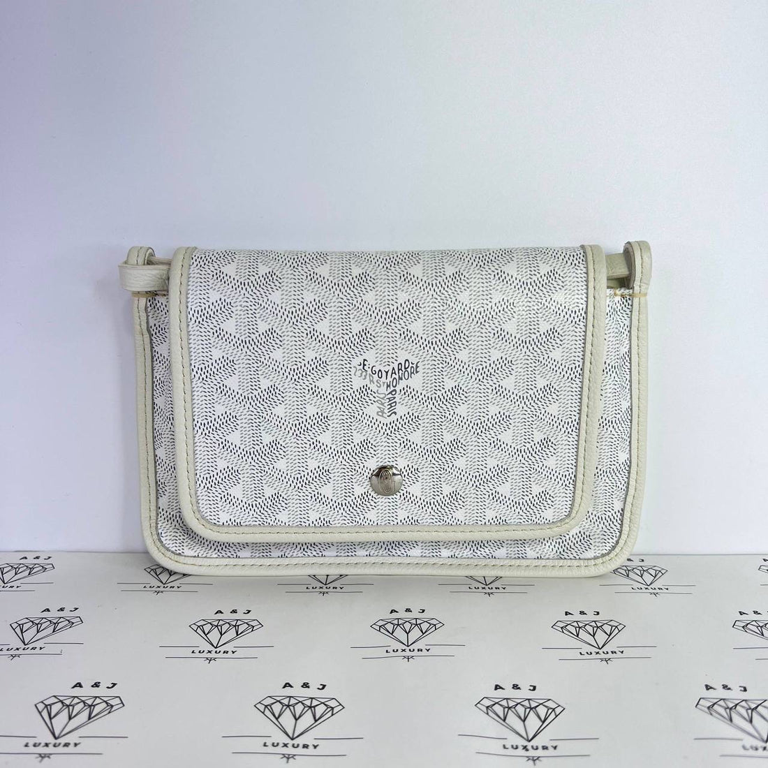 [PRE LOVED] Goyard Plumet in White (2024)
